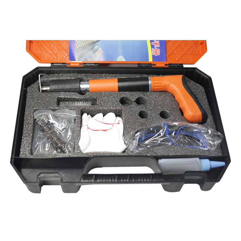 مسدس مسامير